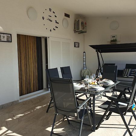 רובנסקה Apartman Anabella מראה חיצוני תמונה