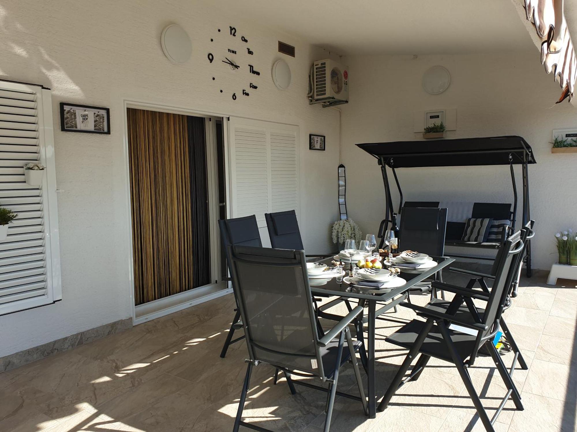 רובנסקה Apartman Anabella מראה חיצוני תמונה