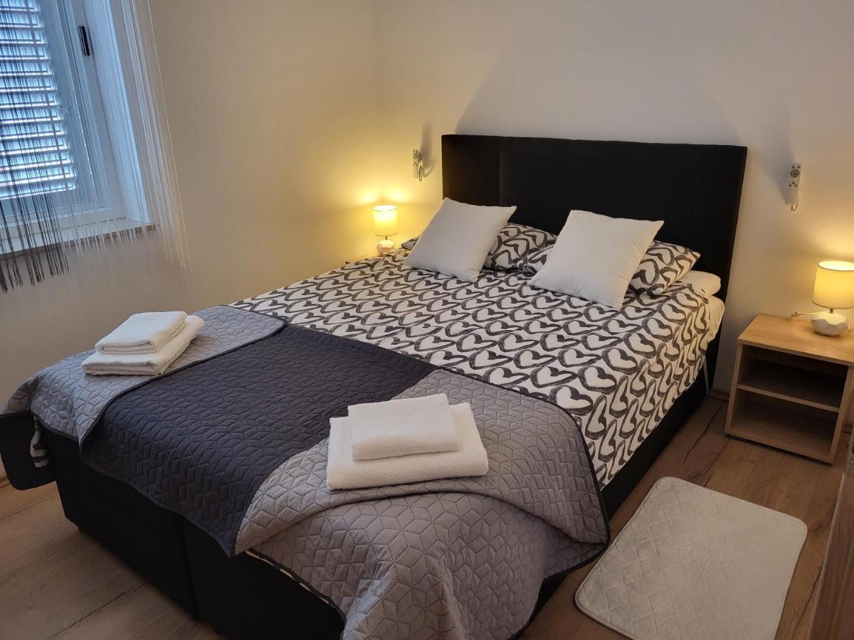 רובנסקה Apartman Anabella מראה חיצוני תמונה