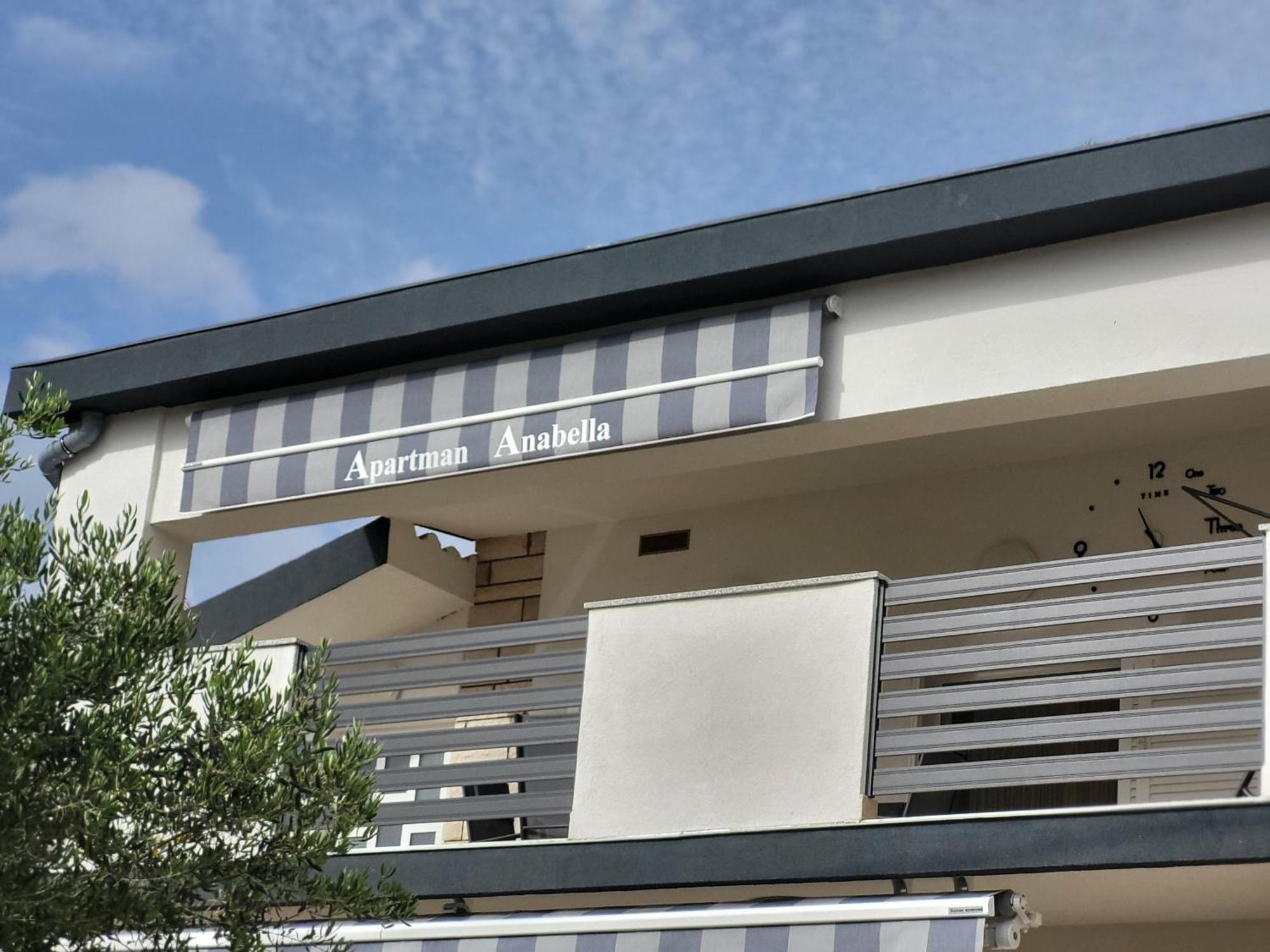 רובנסקה Apartman Anabella מראה חיצוני תמונה